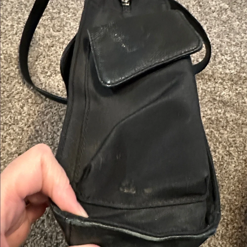 Fossil Leather Laptop Tote Bag. Leather shows some spots and wear See photos